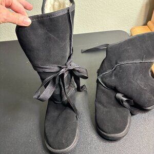 Black EMU Australia Merino Wool Lined Ribbon Boot sz 8